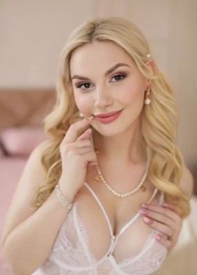 Проститутка Ева